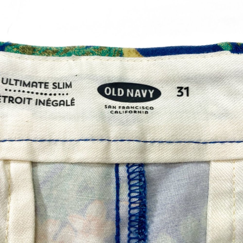 Old Navy Ultimate Slim Size 31 At Knee Floral Hawaiian Shorts NEW NWT - Picture 3 of 4